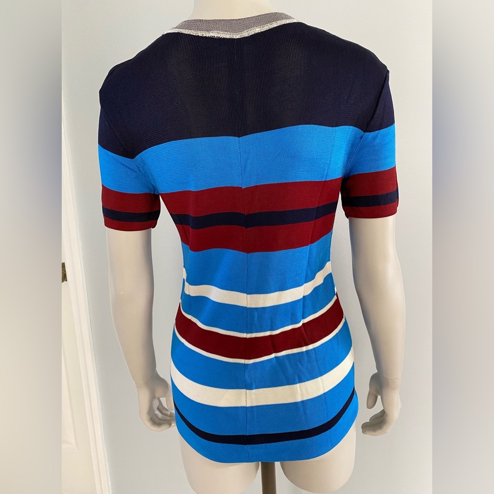 Sandro Stripe Print Short Sleeve Top ASO Maisie Williams and Evanna Lynch - Picture 16 of 16